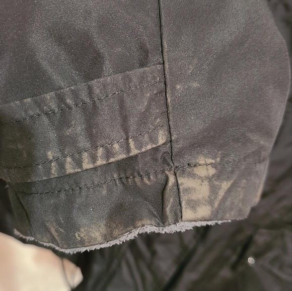 Fall/Spring black‎ coat - Picture 5 of 6